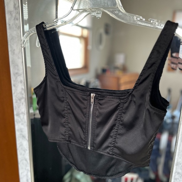 Black Corset Top - Picture 5 of 6